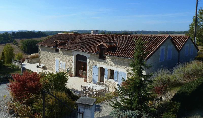 Salles Lavalette